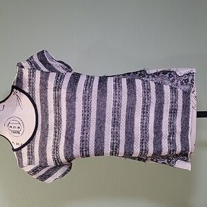 Dressy Black & White High-Low Short Sleeved Top